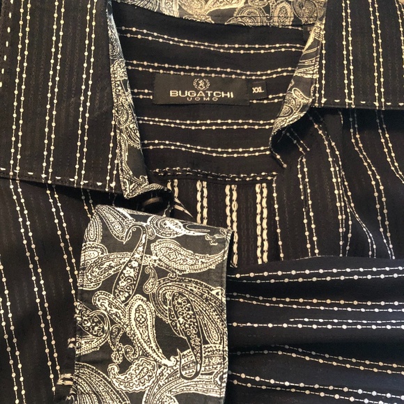 Bugatchi Umo Reverse Cuff Button Down - Picture 2 of 2